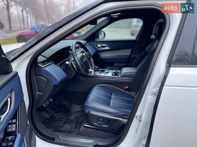 Белый Ленд Ровер Рендж Ровер Велар, объемом двигателя 2 л и пробегом 151 тыс. км за 34800 $, фото 23 на Automoto.ua