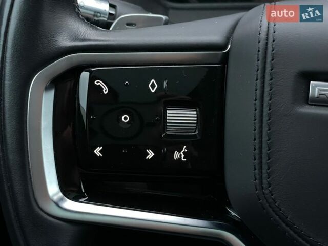 Білий Ленд Ровер Рендж Ровер Велар, об'ємом двигуна 2 л та пробігом 24 тис. км за 42500 $, фото 49 на Automoto.ua