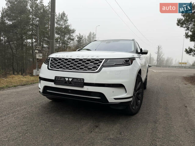Білий Ленд Ровер Рендж Ровер Велар, об'ємом двигуна 2 л та пробігом 108 тис. км за 44999 $, фото 3 на Automoto.ua