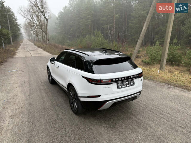 Білий Ленд Ровер Рендж Ровер Велар, об'ємом двигуна 2 л та пробігом 108 тис. км за 44999 $, фото 19 на Automoto.ua