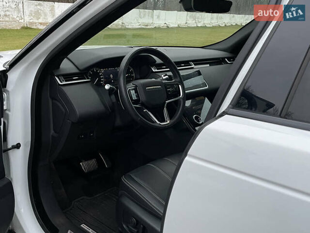 Білий Ленд Ровер Рендж Ровер Велар, об'ємом двигуна 2 л та пробігом 25 тис. км за 45000 $, фото 26 на Automoto.ua