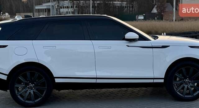 Білий Ленд Ровер Рендж Ровер Велар, об'ємом двигуна 2 л та пробігом 108 тис. км за 43999 $, фото 13 на Automoto.ua