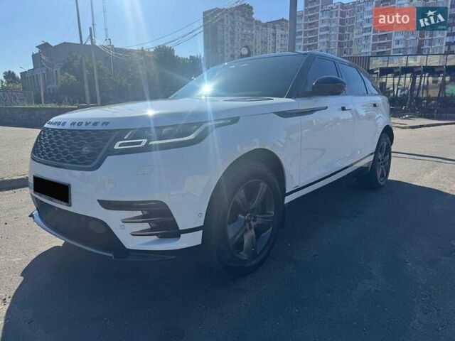 Ленд Ровер Рендж Ровер Велар 2021 в Киеве на Automoto.ua Белый Ленд Ровер Рендж Ровер Велар, объемом двигателя 2 л и пробегом 92 тыс. км за 45300 $, фото 1 на Automoto.ua