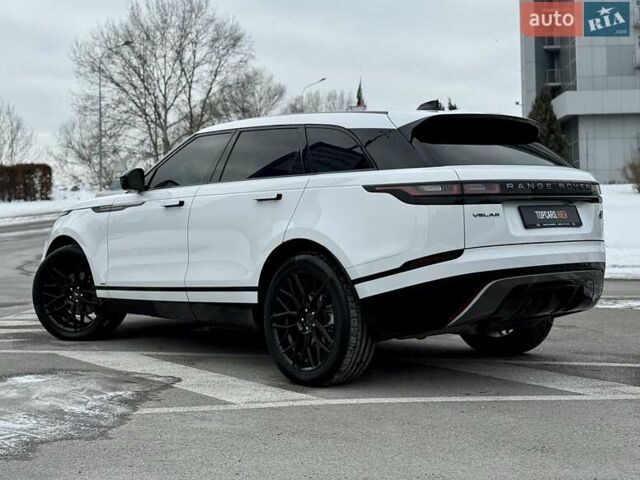 Белый Ленд Ровер Рендж Ровер Велар, объемом двигателя 2 л и пробегом 68 тыс. км за 57500 $, фото 9 на Automoto.ua