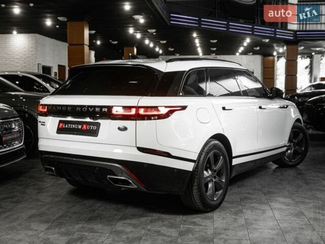 Білий Ленд Ровер Рендж Ровер Велар, об'ємом двигуна 3 л та пробігом 102 тис. км за 48900 $, фото 20 на Automoto.ua