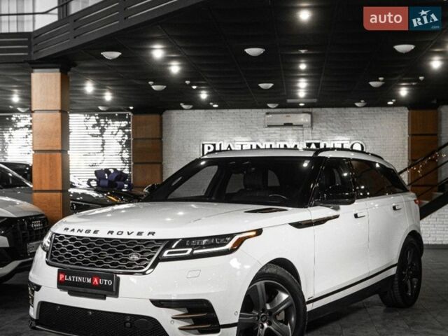 Білий Ленд Ровер Рендж Ровер Велар, об'ємом двигуна 3 л та пробігом 102 тис. км за 48900 $, фото 29 на Automoto.ua