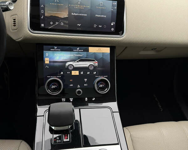 Білий Ленд Ровер Рендж Ровер Велар, об'ємом двигуна 2 л та пробігом 108 тис. км за 44999 $, фото 51 на Automoto.ua