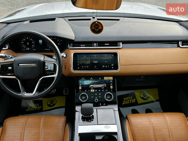 Білий Ленд Ровер Рендж Ровер Велар, об'ємом двигуна 3 л та пробігом 64 тис. км за 58900 $, фото 10 на Automoto.ua