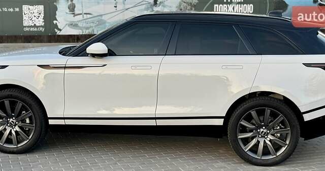 Білий Ленд Ровер Рендж Ровер Велар, об'ємом двигуна 2 л та пробігом 108 тис. км за 43999 $, фото 5 на Automoto.ua