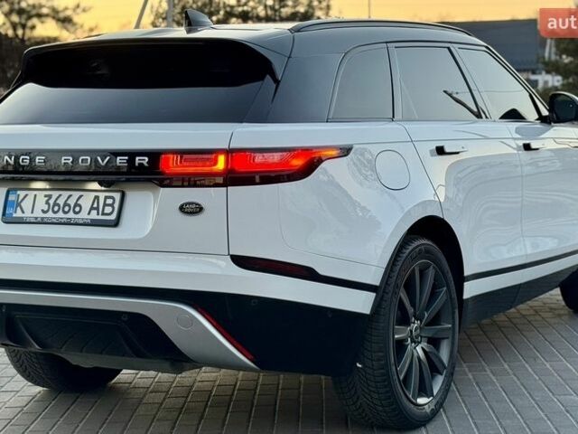 Белый Ленд Ровер Рендж Ровер Велар, объемом двигателя 2 л и пробегом 113 тыс. км за 41999 $, фото 22 на Automoto.ua