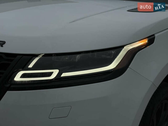 Білий Ленд Ровер Рендж Ровер Велар, об'ємом двигуна 2 л та пробігом 25 тис. км за 45000 $, фото 37 на Automoto.ua