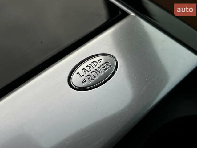 Білий Ленд Ровер Рендж Ровер Велар, об'ємом двигуна 3 л та пробігом 64 тис. км за 58900 $, фото 21 на Automoto.ua