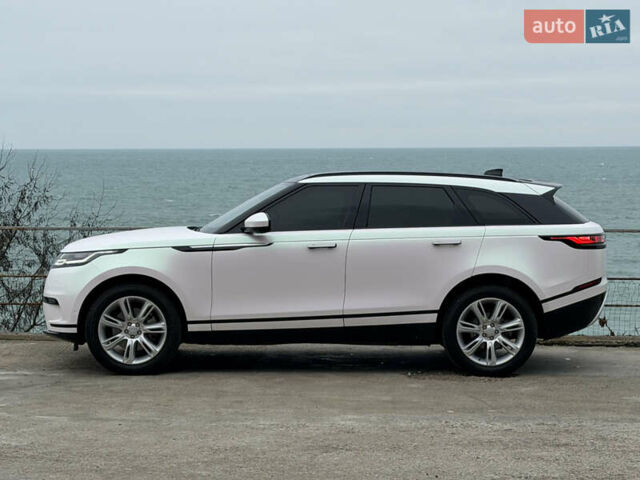 Белый Ленд Ровер Рендж Ровер Велар, объемом двигателя 2 л и пробегом 28 тыс. км за 48900 $, фото 3 на Automoto.ua