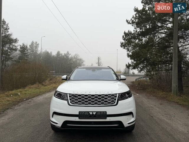 Білий Ленд Ровер Рендж Ровер Велар, об'ємом двигуна 2 л та пробігом 108 тис. км за 44999 $, фото 33 на Automoto.ua