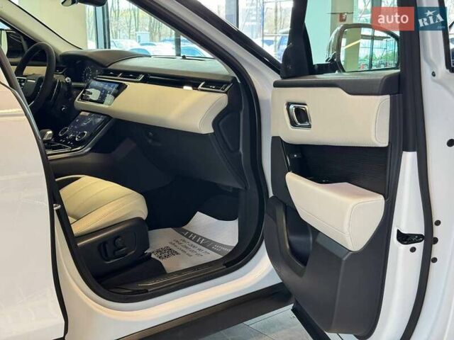 Ленд Ровер Рендж Ровер Велар 2021 в Львове на Automoto.ua Белый Ленд Ровер Рендж Ровер Велар, объемом двигателя 2 л и пробегом 96 тыс. км за 45900 $, фото 35 на Automoto.ua