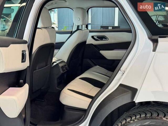 Ленд Ровер Рендж Ровер Велар 2021 в Львове на Automoto.ua Белый Ленд Ровер Рендж Ровер Велар, объемом двигателя 2 л и пробегом 96 тыс. км за 45900 $, фото 31 на Automoto.ua