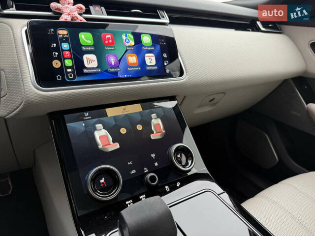 Білий Ленд Ровер Рендж Ровер Велар, об'ємом двигуна 2 л та пробігом 60 тис. км за 44900 $, фото 28 на Automoto.ua