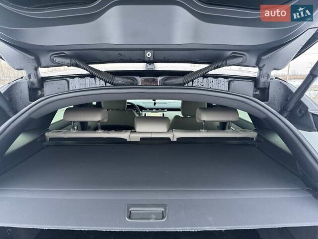 Білий Ленд Ровер Рендж Ровер Велар, об'ємом двигуна 2 л та пробігом 94 тис. км за 46000 $, фото 22 на Automoto.ua