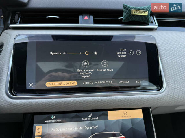 Белый Ленд Ровер Рендж Ровер Велар, объемом двигателя 2 л и пробегом 63 тыс. км за 44900 $, фото 59 на Automoto.ua