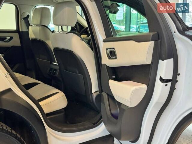 Ленд Ровер Рендж Ровер Велар 2021 в Львове на Automoto.ua Белый Ленд Ровер Рендж Ровер Велар, объемом двигателя 2 л и пробегом 96 тыс. км за 45900 $, фото 39 на Automoto.ua