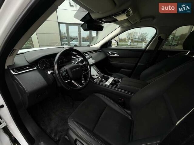 Білий Ленд Ровер Рендж Ровер Велар, об'ємом двигуна 2 л та пробігом 168 тис. км за 42000 $, фото 19 на Automoto.ua