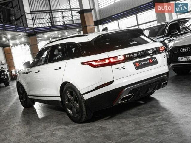 Білий Ленд Ровер Рендж Ровер Велар, об'ємом двигуна 3 л та пробігом 102 тис. км за 48900 $, фото 32 на Automoto.ua