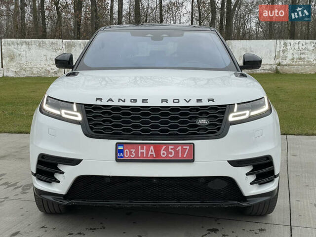 Білий Ленд Ровер Рендж Ровер Велар, об'ємом двигуна 2 л та пробігом 25 тис. км за 45000 $, фото 4 на Automoto.ua