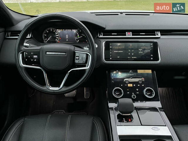 Білий Ленд Ровер Рендж Ровер Велар, об'ємом двигуна 2 л та пробігом 25 тис. км за 45000 $, фото 21 на Automoto.ua