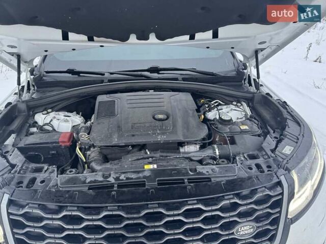 Білий Ленд Ровер Рендж Ровер Велар, об'ємом двигуна 2 л та пробігом 94 тис. км за 46000 $, фото 17 на Automoto.ua