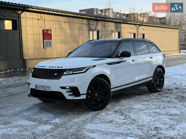 Белый Ленд Ровер Рендж Ровер Велар, объемом двигателя 2 л и пробегом 63 тыс. км за 44900 $, фото 14 на Automoto.ua