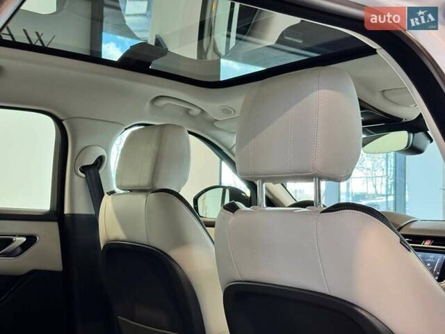 Ленд Ровер Рендж Ровер Велар 2021 в Львове на Automoto.ua Белый Ленд Ровер Рендж Ровер Велар, объемом двигателя 2 л и пробегом 96 тыс. км за 45900 $, фото 40 на Automoto.ua