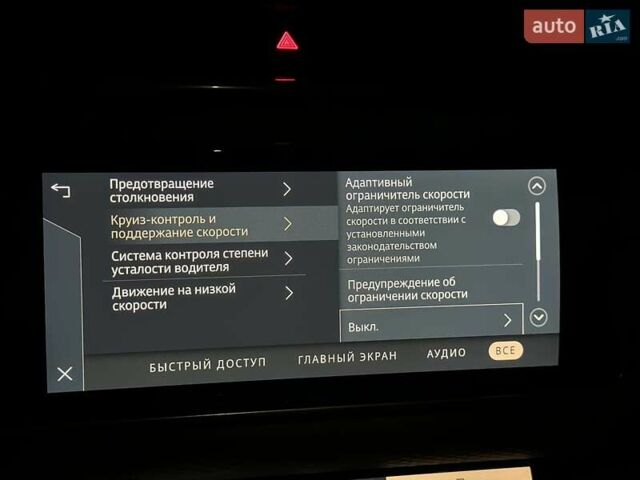 Белый Ленд Ровер Рендж Ровер Велар, объемом двигателя 2 л и пробегом 68 тыс. км за 51990 $, фото 96 на Automoto.ua