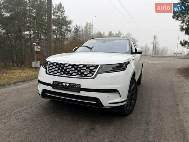 Білий Ленд Ровер Рендж Ровер Велар, об'ємом двигуна 2 л та пробігом 108 тис. км за 44999 $, фото 2 на Automoto.ua
