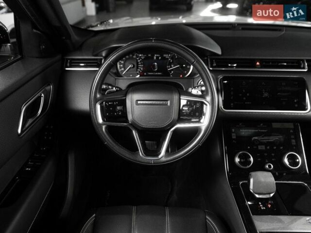 Білий Ленд Ровер Рендж Ровер Велар, об'ємом двигуна 3 л та пробігом 102 тис. км за 48900 $, фото 67 на Automoto.ua