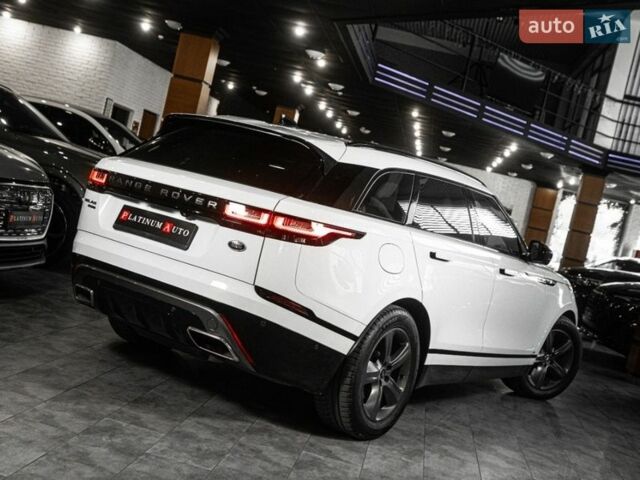Білий Ленд Ровер Рендж Ровер Велар, об'ємом двигуна 3 л та пробігом 102 тис. км за 48900 $, фото 21 на Automoto.ua