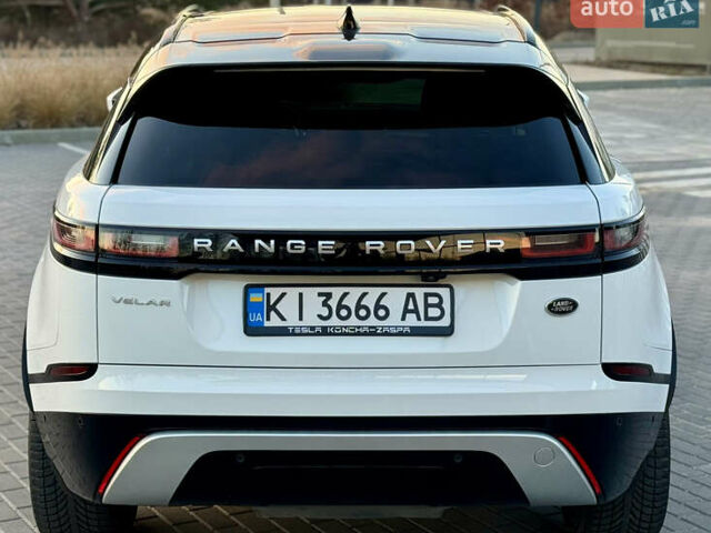 Білий Ленд Ровер Рендж Ровер Велар, об'ємом двигуна 2 л та пробігом 108 тис. км за 43500 $, фото 9 на Automoto.ua