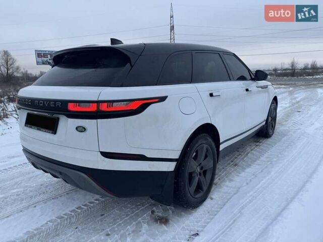Білий Ленд Ровер Рендж Ровер Велар, об'ємом двигуна 2 л та пробігом 94 тис. км за 46000 $, фото 8 на Automoto.ua