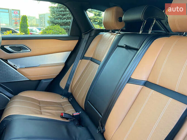 Белый Ленд Ровер Рендж Ровер Велар, объемом двигателя 3 л и пробегом 64 тыс. км за 62999 $, фото 26 на Automoto.ua