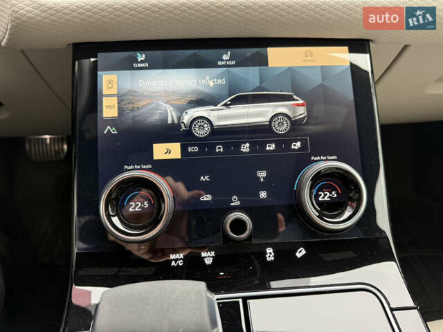 Белый Ленд Ровер Рендж Ровер Велар, объемом двигателя 2 л и пробегом 63 тыс. км за 44900 $, фото 32 на Automoto.ua