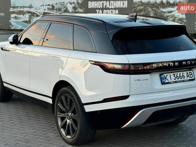 Белый Ленд Ровер Рендж Ровер Велар, объемом двигателя 2 л и пробегом 113 тыс. км за 41999 $, фото 7 на Automoto.ua