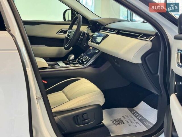 Ленд Ровер Рендж Ровер Велар 2021 в Львове на Automoto.ua Белый Ленд Ровер Рендж Ровер Велар, объемом двигателя 2 л и пробегом 96 тыс. км за 45900 $, фото 34 на Automoto.ua