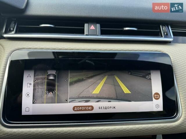 Белый Ленд Ровер Рендж Ровер Велар, объемом двигателя 2 л и пробегом 92 тыс. км за 48000 $, фото 26 на Automoto.ua