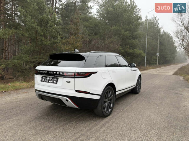 Білий Ленд Ровер Рендж Ровер Велар, об'ємом двигуна 2 л та пробігом 108 тис. км за 44999 $, фото 23 на Automoto.ua