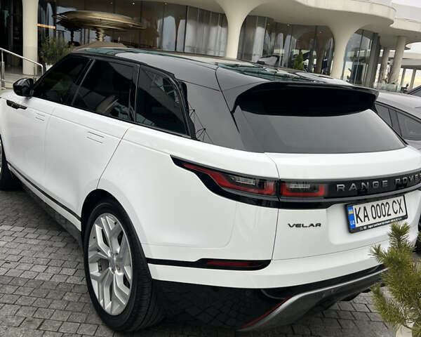 Білий Ленд Ровер Рендж Ровер Велар, об'ємом двигуна 2 л та пробігом 40 тис. км за 67000 $, фото 10 на Automoto.ua