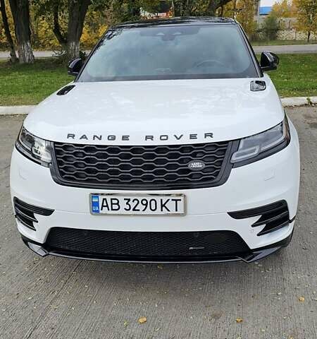 Білий Ленд Ровер Рендж Ровер Велар, об'ємом двигуна 2 л та пробігом 49 тис. км за 53999 $, фото 2 на Automoto.ua
