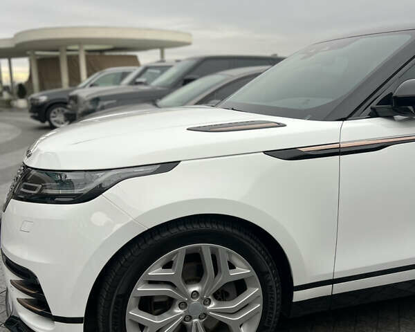 Білий Ленд Ровер Рендж Ровер Велар, об'ємом двигуна 2 л та пробігом 40 тис. км за 67000 $, фото 14 на Automoto.ua