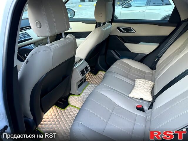 Белый Ленд Ровер Рендж Ровер Велар, объемом двигателя 2 л и пробегом 40 тыс. км за 50000 $, фото 12 на Automoto.ua