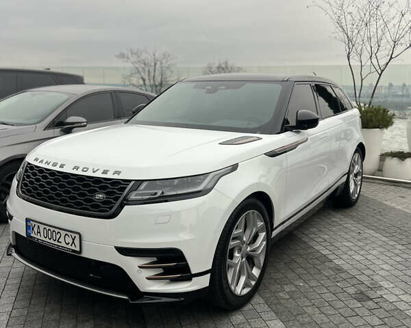 Білий Ленд Ровер Рендж Ровер Велар, об'ємом двигуна 2 л та пробігом 40 тис. км за 67000 $, фото 4 на Automoto.ua
