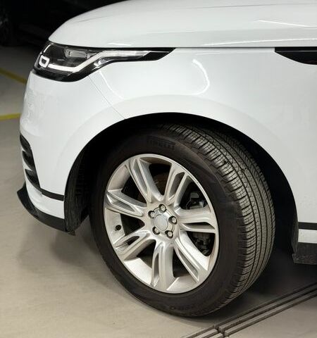 Белый Ленд Ровер Рендж Ровер Велар, объемом двигателя 2 л и пробегом 20 тыс. км за 45999 $, фото 5 на Automoto.ua