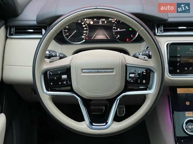 Белый Ленд Ровер Рендж Ровер Велар, объемом двигателя 2 л и пробегом 45 тыс. км за 64999 $, фото 12 на Automoto.ua